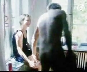 Nóng tay trailer phím sex online