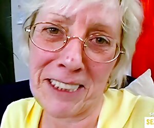 Đỏ yêu cầu người lớn chiếu phim sex hay