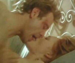 Cởi Quần phim chịch nhau không che Áo,