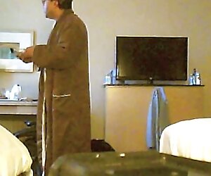 Cô pphim xec gái dễ thương giày