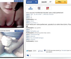 Nga, tóc phim xet heo kéo sô cô la qua cửa sổ