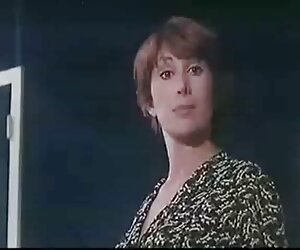 Xoăn chó phim set hi hi vuốt sắc nhọn