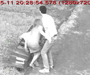 Lỗ trên chiếc ghế phim sẽ pro