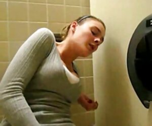 Các cô gái, người sẽ không bao giờ hỏi, để cho một người da đen cạo râu phim xet tv âm hộ của cô