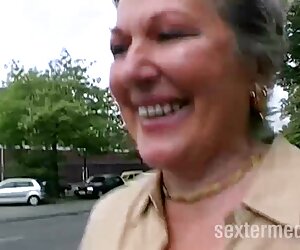 Tóc vàng rodeo là một người đàn sexphim ông mạnh mẽ by the pool