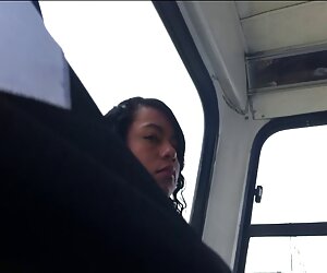 Những kẻ trộm đã đột nhập phim jav new vào đuôi của hai vệ sĩ