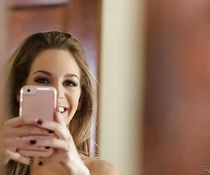 Khách fuck người bán trong phòng thay xes pro đồ