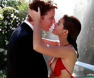 Ông ta phim sex hay hd không che bị mắc kẹt trong mông của mình.