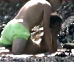 Những người trẻ tuổi trên phim jav vú to đầu của mình