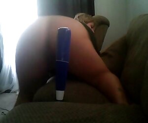 Cô gái da trắng với một bông lỗ với một người javhd x da đen