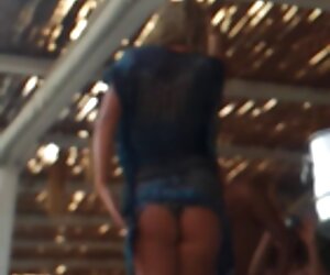 Nga, phụ nữ, đồ sex jav chơi thủ dâm trên giường